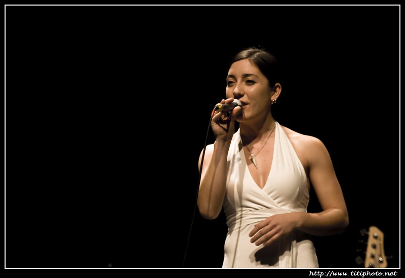 Miss White & The Drunken piano – Fontaine – 07/11/2009