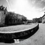 211/365 – Sur la place du village