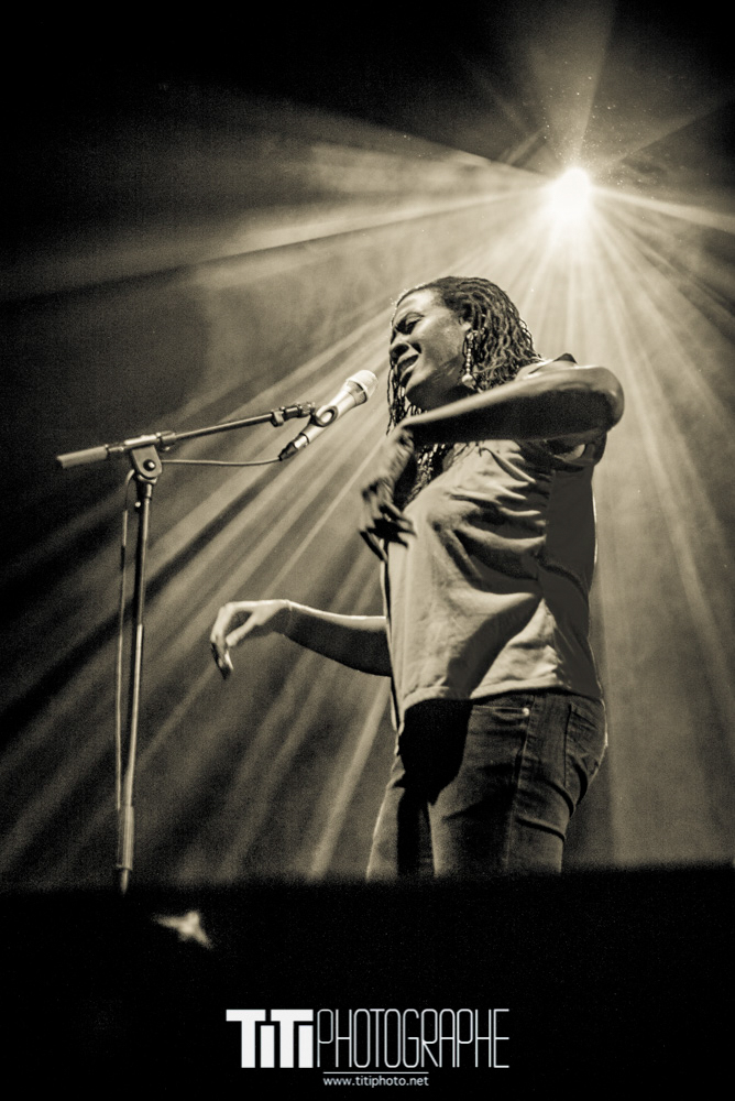 58/365 – Ilene Barnes – 10 ans de Live