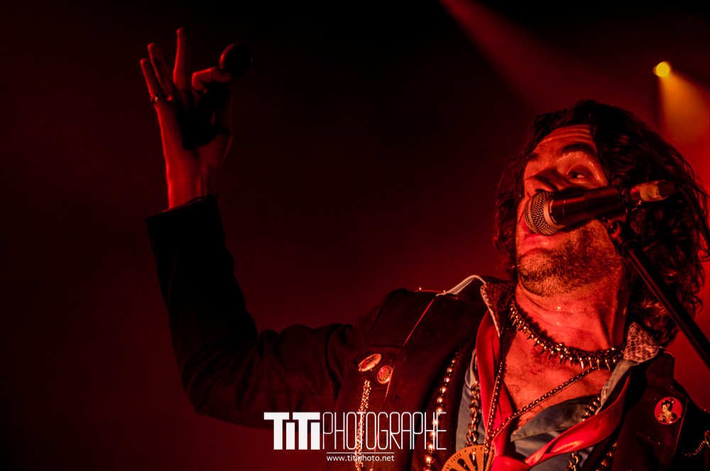 240/365 – La caravane passe – 10 ans de Live