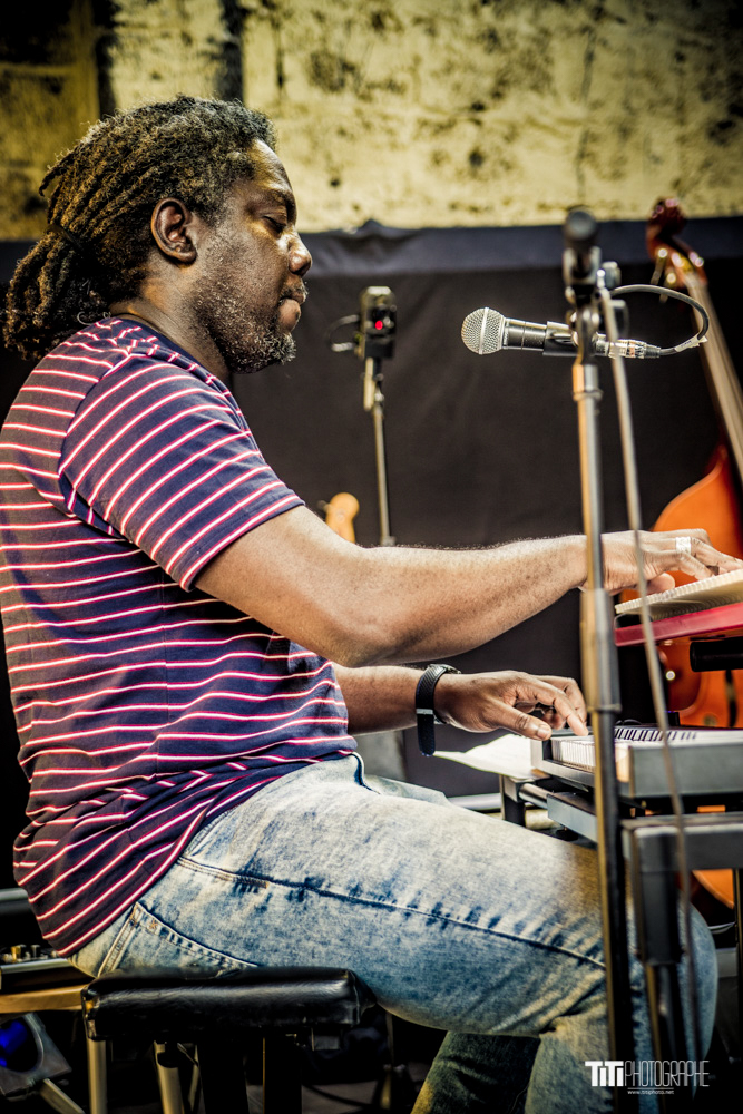 20190616-Pamela Badjogo-Buffonnerie-0527.jpg