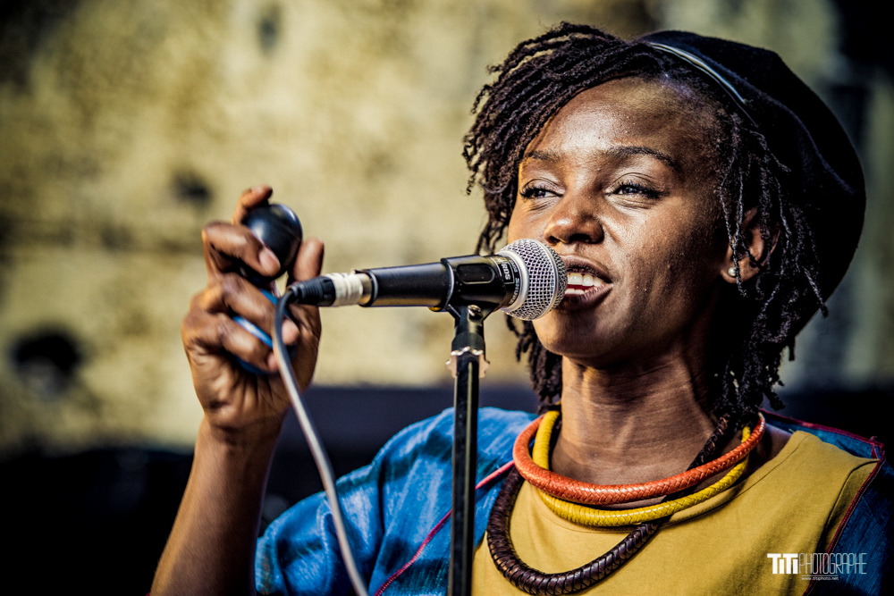 20190616-Pamela Badjogo-Buffonnerie-0571.jpg