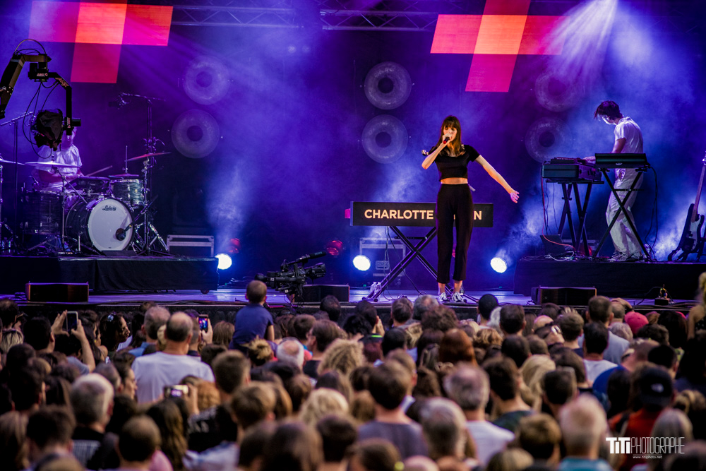 20190716-Charlotte Cardin-Cabaret Frappé-4450.jpg