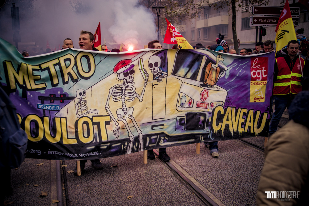 Manifestation du 5 décembre-Grenoble-2019-Sylvain SABARD