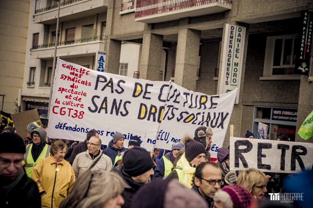 Manifestation du 5 décembre-Grenoble-2019-Sylvain SABARD