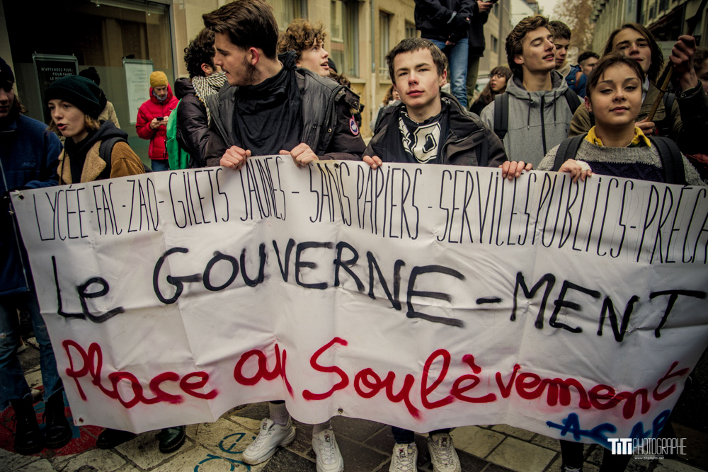 Manifestation du 5 décembre-Grenoble-2019-Sylvain SABARD