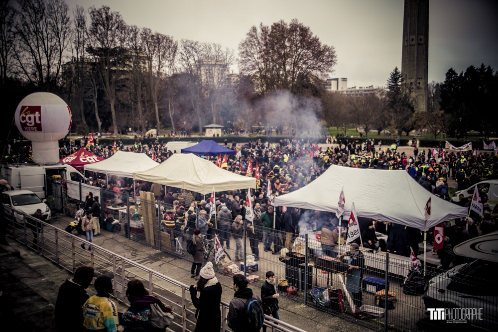 Manifestation du 5 décembre-Grenoble-2019-Sylvain SABARD