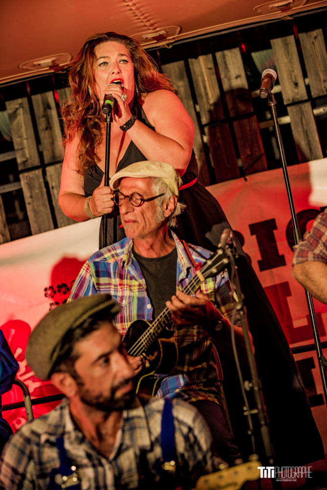 20200910-Big Ukulele Syndicate-La Belle Electrique-4091.jpg