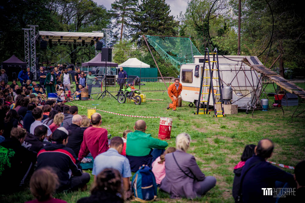 Merci, Bonsoir !-Grenoble-2022-Sylvain SABARD