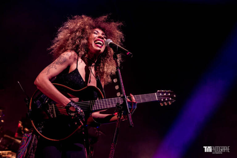 Flavia Coelho-Grenoble-2025-Sylvain SABARD