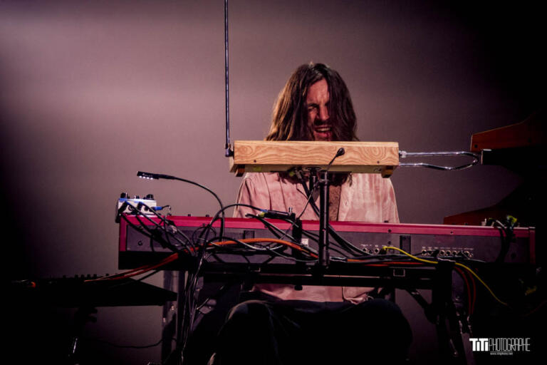 Mezerg en concert au Festival Magic Bus – Grenoble, 30 mai 2026 © Sylvain Sabard